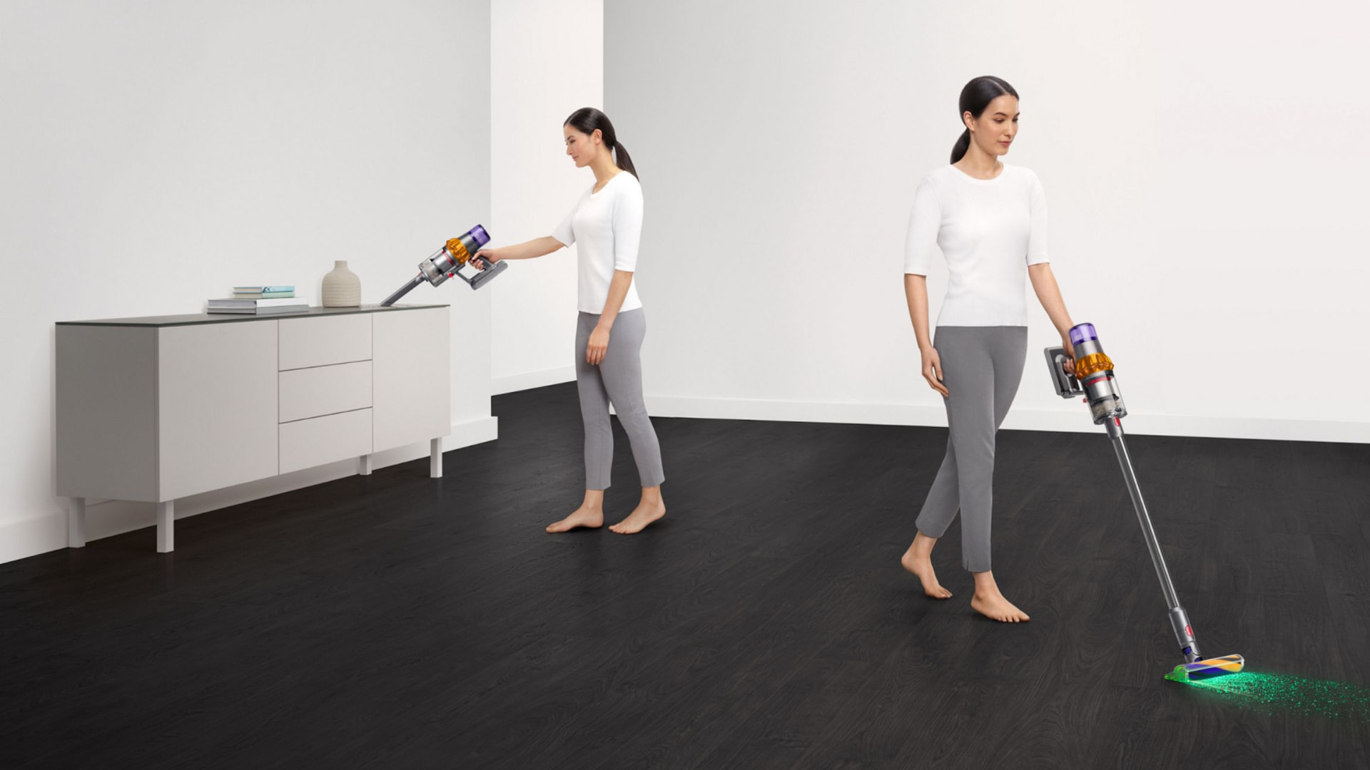 Le V15 Detect utilisé en aspirateur balai et en aspirateur à main